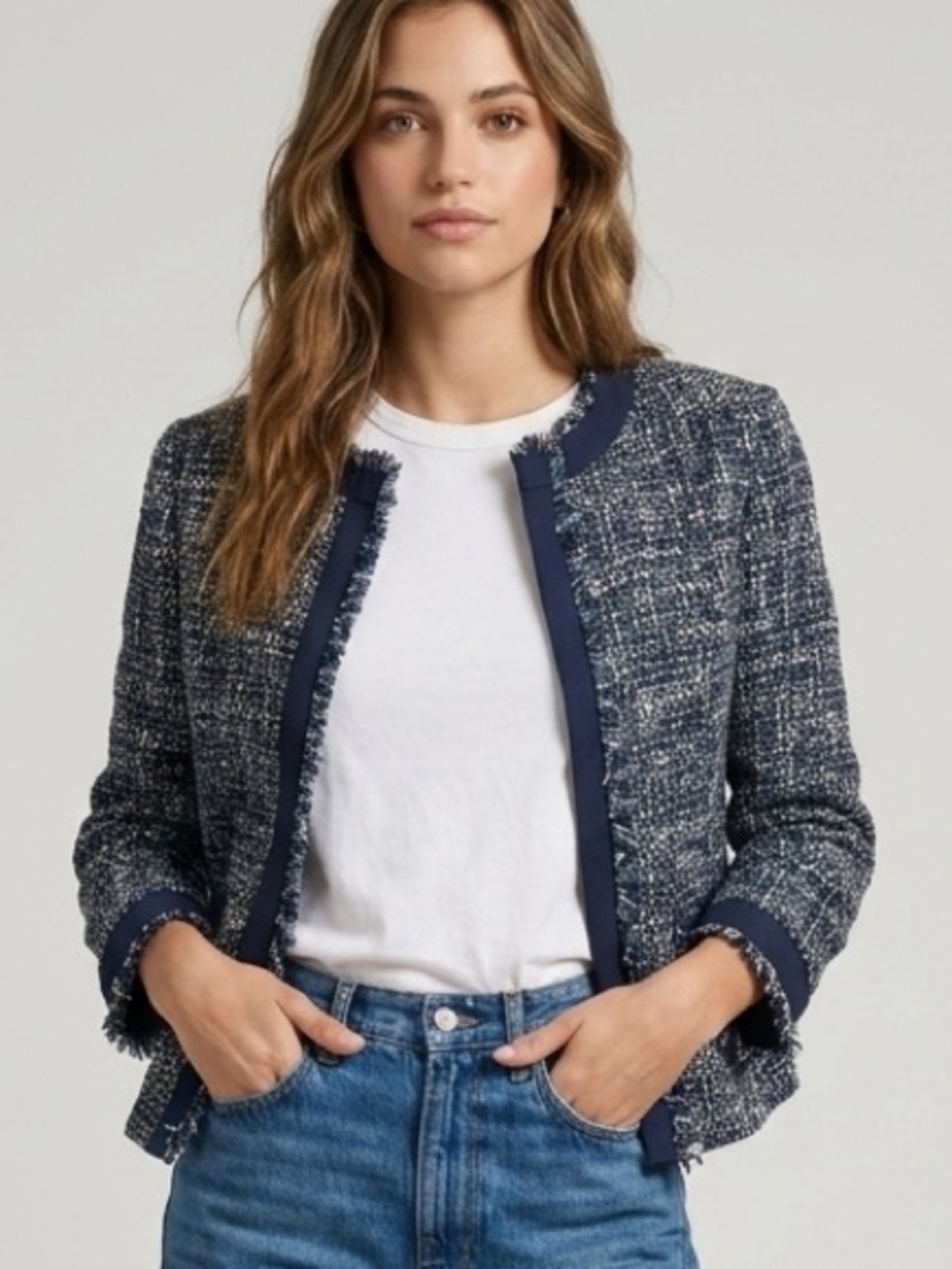 Brooks Brothers Fringe Trim Navy Tweed Boucle Cropped Lady Jacket Blazer Size 6